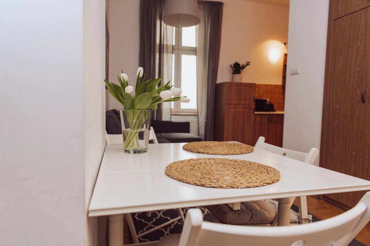 Krakow Old Town - Kazimierz Dajwor Apartment Luaran gambar